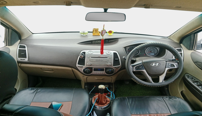2011 Hyundai i20 SPORTZ 1.2, Petrol, Manual, 56,537 km, interior