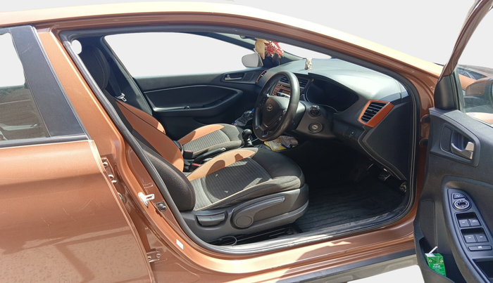 2015 Hyundai i20 Active 1.2 S, Petrol, Manual, 1,02,408 km, interior