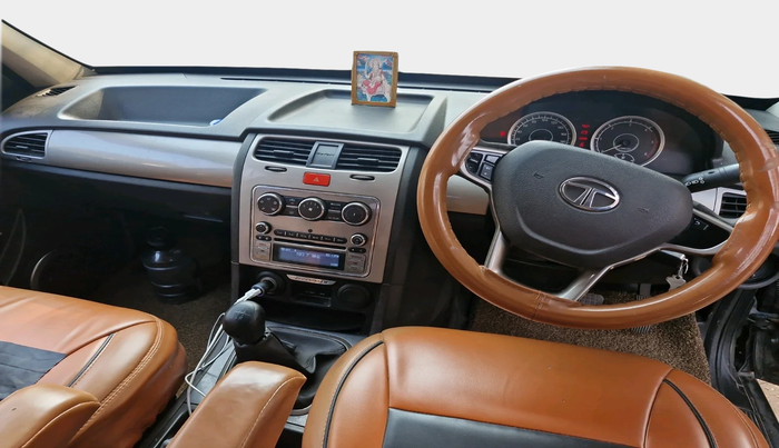2018 Tata Safari Storme 2.2 EX 4X2, Diesel, Manual, 1,56,925 km, interior