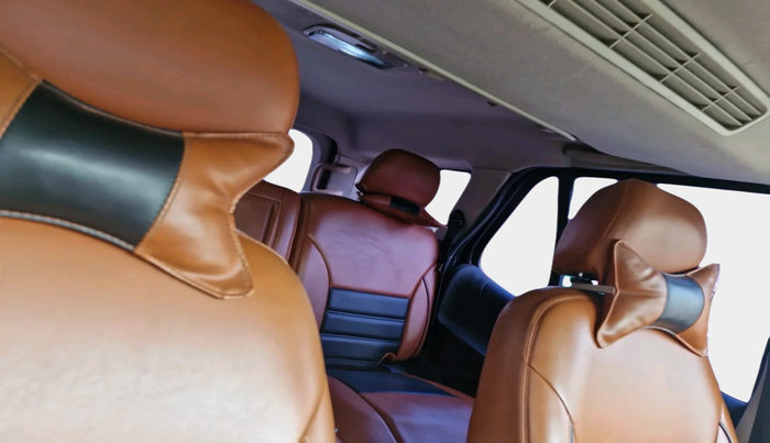 2018 Tata Safari Storme 2.2 EX 4X2, Diesel, Manual, 1,56,925 km, interior