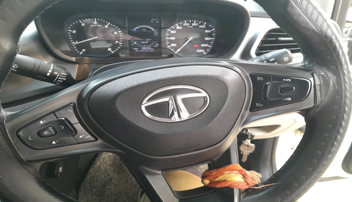 2023 Tata ALTROZ XM PLUS SUNROOF, Petrol, Manual, 38,599 km, interior