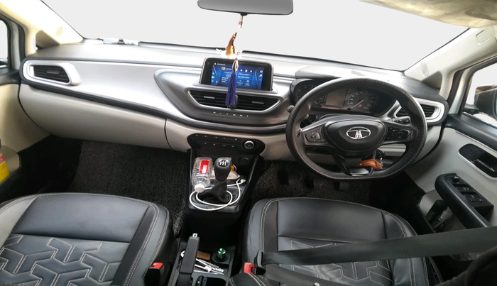 2023 Tata ALTROZ XM PLUS SUNROOF, Petrol, Manual, 38,599 km, interior