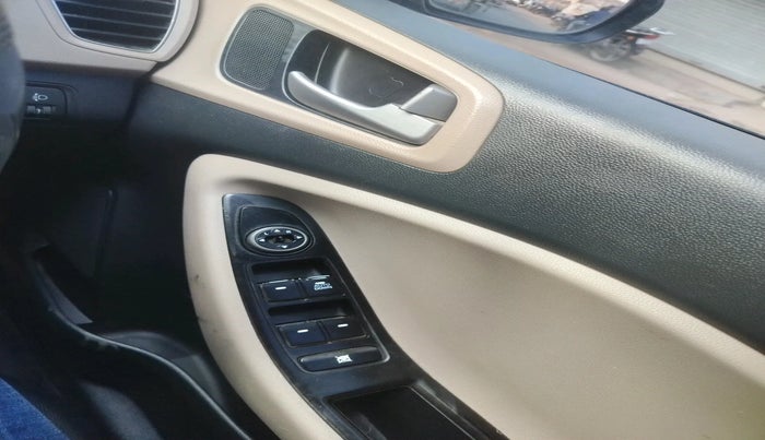 2019 Hyundai Elite i20 MAGNA PLUS 1.2, Petrol, Manual, 85,471 km, interior