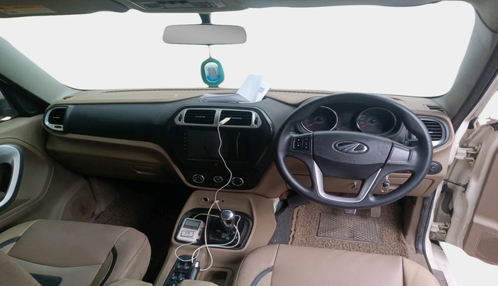2016 Mahindra TUV300 T8, Diesel, Manual, 67,560 km, interior