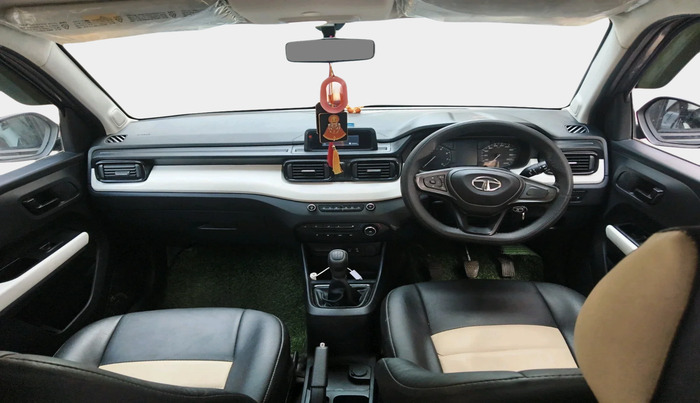 2022 Tata PUNCH PURE MT, Petrol, Manual, 19,281 km, interior