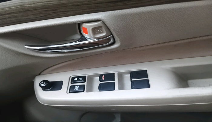 2019 Maruti Ciaz SIGMA 1.5 SHVS MT  PETROL, Petrol, Manual, 37,559 km, interior