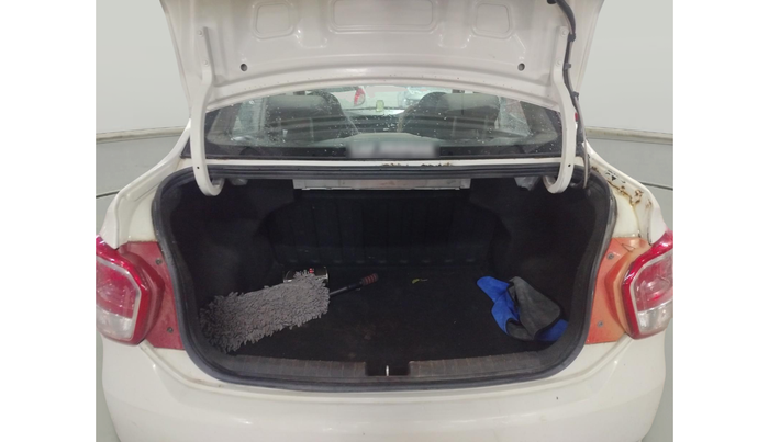 2015 Hyundai Xcent SX 1.2 (O), Petrol, Manual, 70,000 km, exterior