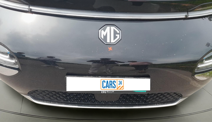 2024 MG Windsor EV Essence, Electric, Automatic, 17,154 km, exterior