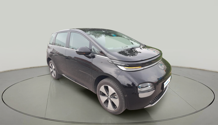 2024 MG Windsor EV Essence, Electric, Automatic, 17,154 km, exterior