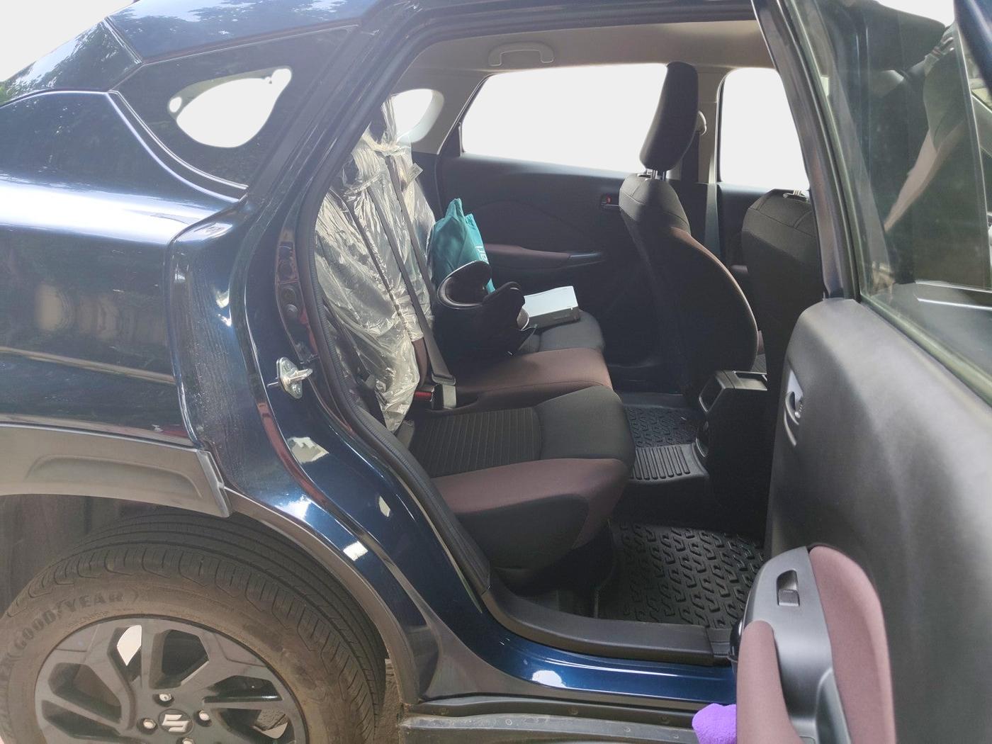 2023 Maruti FRONX DELTA PLUS 1.2L AGS, Petrol, Automatic, 4,808 km, interior