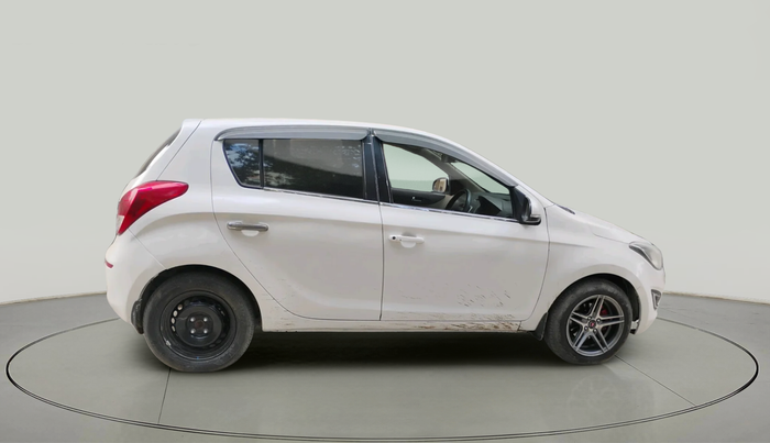 2014 Hyundai Elite i20 MAGNA 1.4 CRDI, Diesel, Manual, 2,84,626 km, exterior