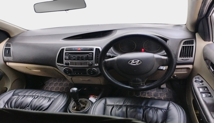 2014 Hyundai Elite i20 MAGNA 1.4 CRDI, Diesel, Manual, 2,84,626 km, interior