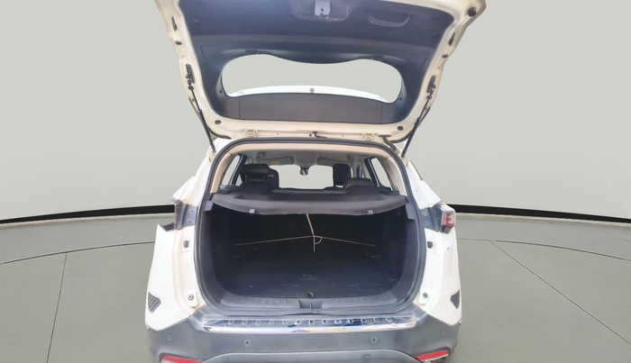 2020 Tata Harrier XT 2.0L KRYOTEC, Diesel, Manual, 64,834 km, exterior