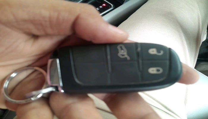 2022 Jeep Compass LIMITED (O) 2.0 DIESEL 4X4 AT, Diesel, Automatic, 89,436 km, interior