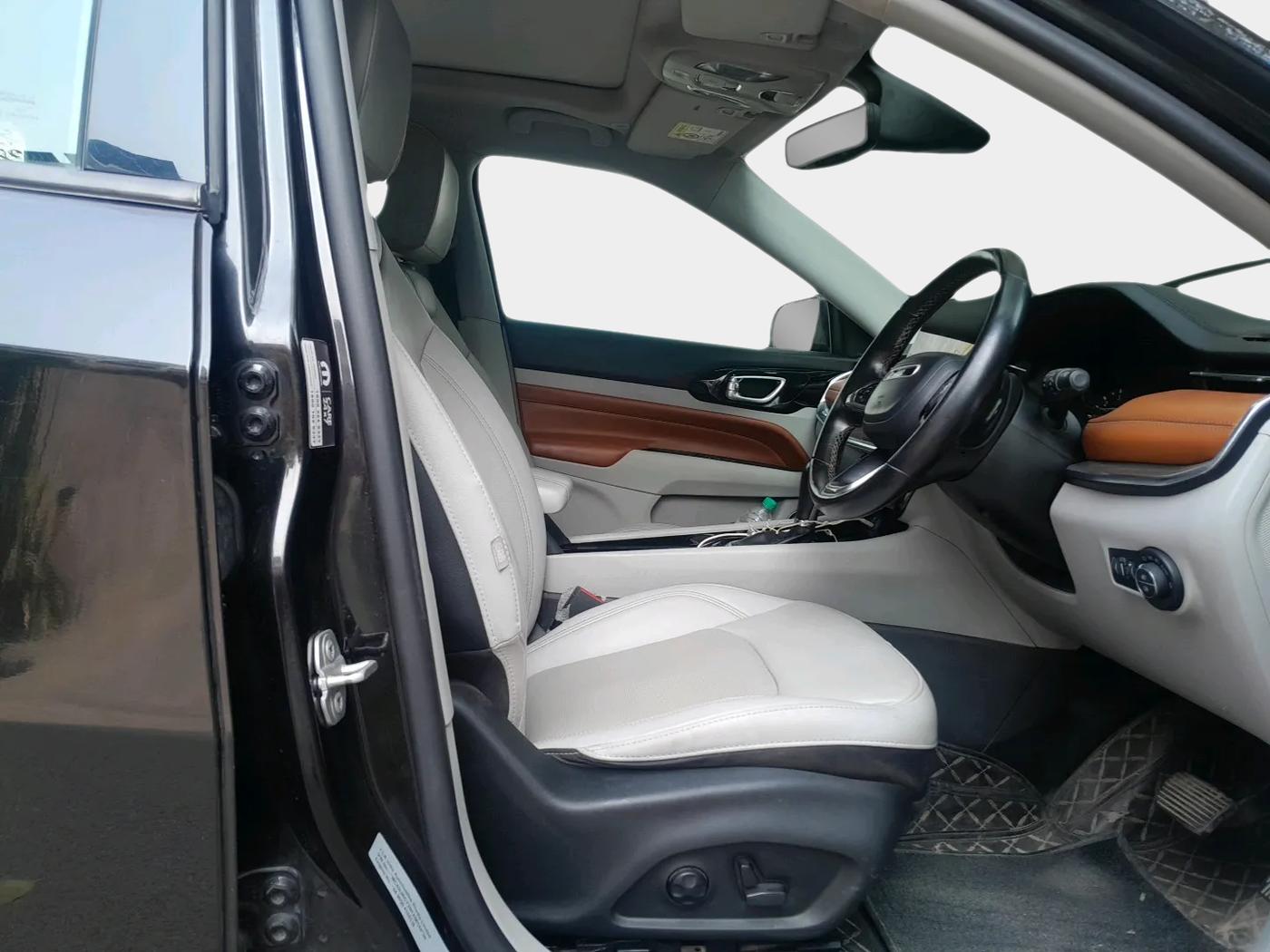 2022 Jeep Compass LIMITED (O) 2.0 DIESEL 4X4 AT, Diesel, Automatic, 94,159 km, interior