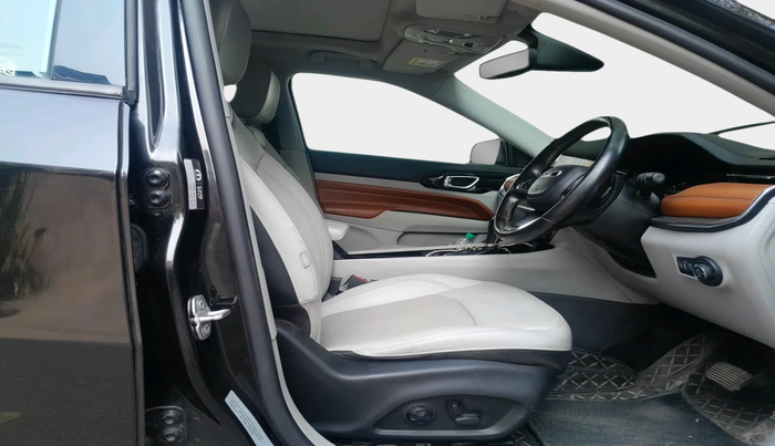 2022 Jeep Compass LIMITED (O) 2.0 DIESEL 4X4 AT, Diesel, Automatic, 89,436 km, interior