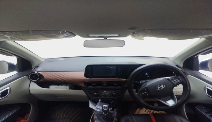 2024 Hyundai AURA SX 1.2, Petrol, Manual, 9,625 km, interior