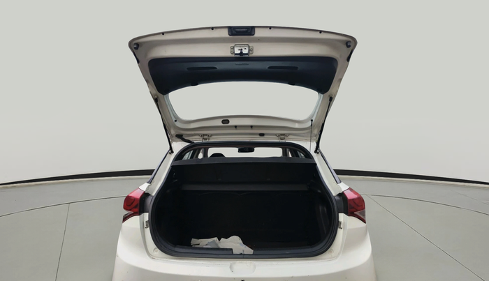 2017 Hyundai Elite i20 SPORTZ 1.2, Petrol, Manual, 87,118 km, exterior