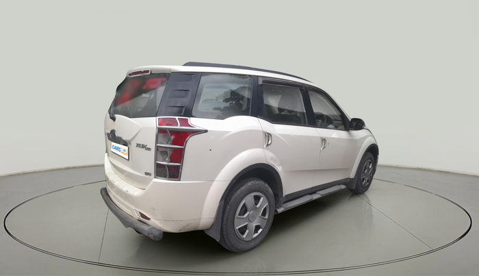 2015 Mahindra XUV500 W6, Diesel, Manual, 1,88,754 km, exterior