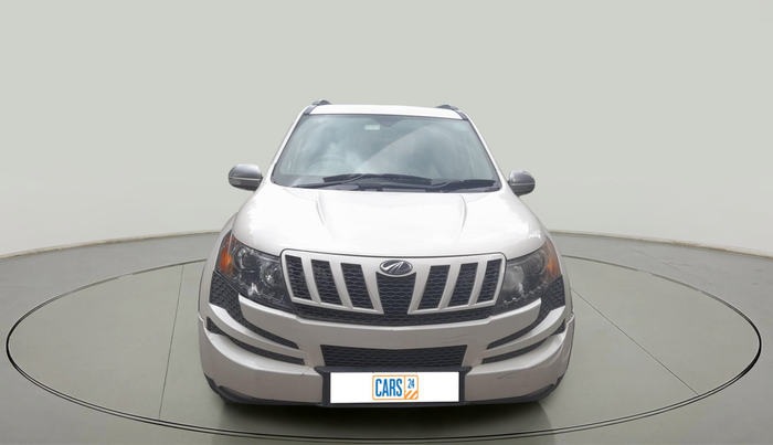 2015 Mahindra XUV500 W6, Diesel, Manual, 1,88,754 km, exterior