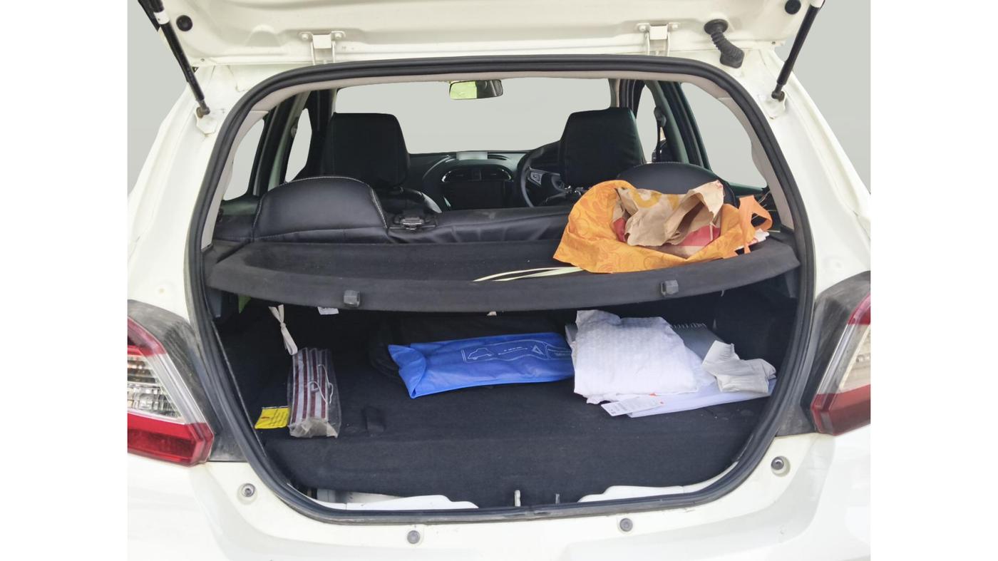 2024 Tata Tiago XT CNG, Petrol, Manual, 36,985 km, exterior