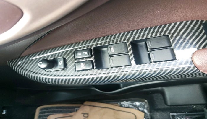 2024 Maruti FRONX ZETA 1.0L TURBO 6 AT, Petrol, Automatic, 1,040 km, interior