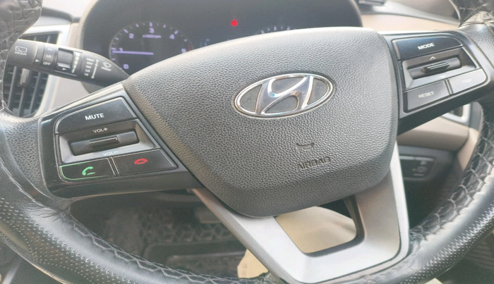 2015 Hyundai Creta SX PLUS AT 1.6 DIESEL, Diesel, Automatic, 1,87,747 km, interior
