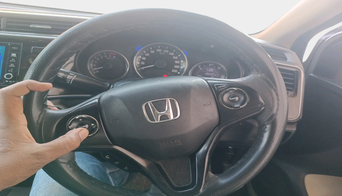 2017 Honda City 1.5L I-VTEC V MT, Petrol, Manual, 1,35,597 km, interior