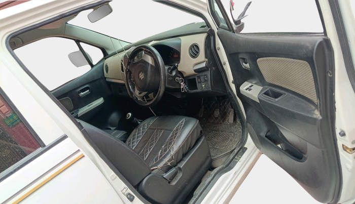 2015 Maruti Wagon R 1.0 LXI CNG, Petrol, Manual, 91,351 km, interior