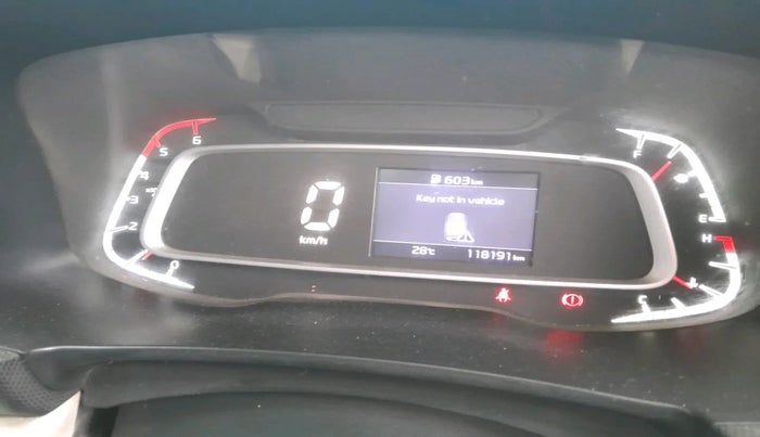 2021 KIA SONET HTX 1.5, Diesel, Manual, 1,18,191 km, interior