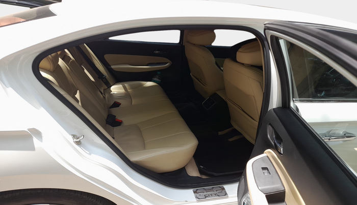 2023 Honda City 1.5L I-VTEC ZX, Petrol, Manual, 15,900 km, interior