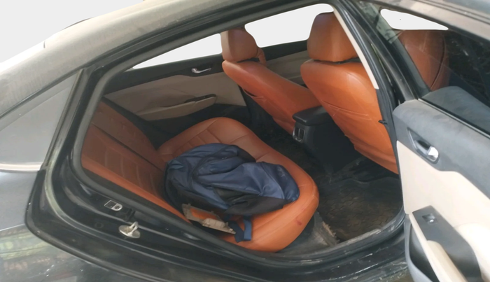 2019 Hyundai Verna 1.4 EX CRDI, Diesel, Manual, 77,185 km, interior