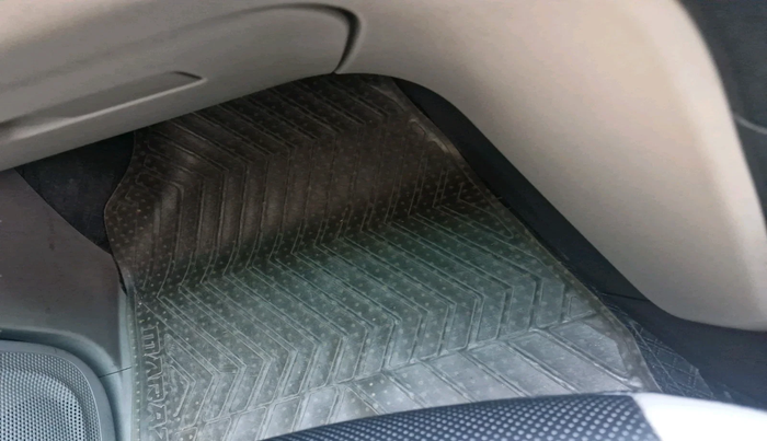 2019 Mahindra MARAZZO M4 7 STR, Diesel, Manual, 1,12,394 km, interior