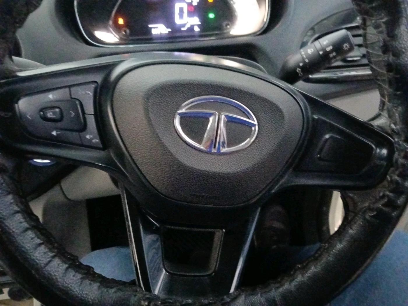 2023 Tata TIGOR XZ PLUS CNG, CNG, Manual, 62,070 km, interior