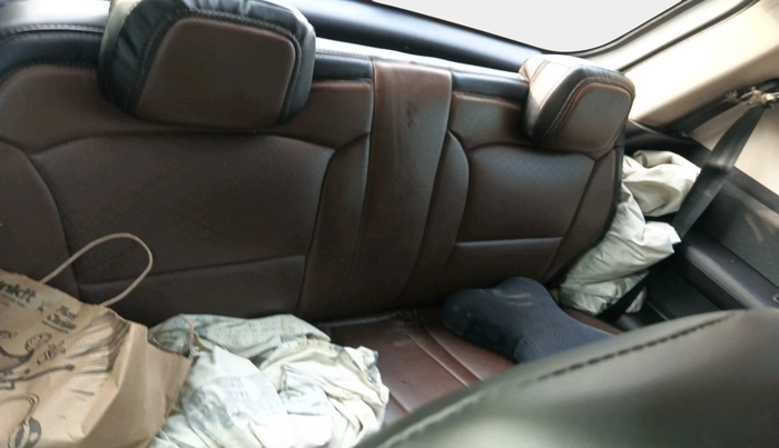 2024 Mahindra SCORPIO-N Z8 DIESEL MT 2WD 7 STR, Diesel, Manual, 39,163 km, interior