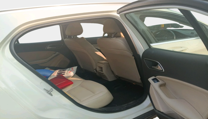 2014 Mercedes Benz GLA Class 200 CDI SPORT, Diesel, Automatic, 98,539 km, interior