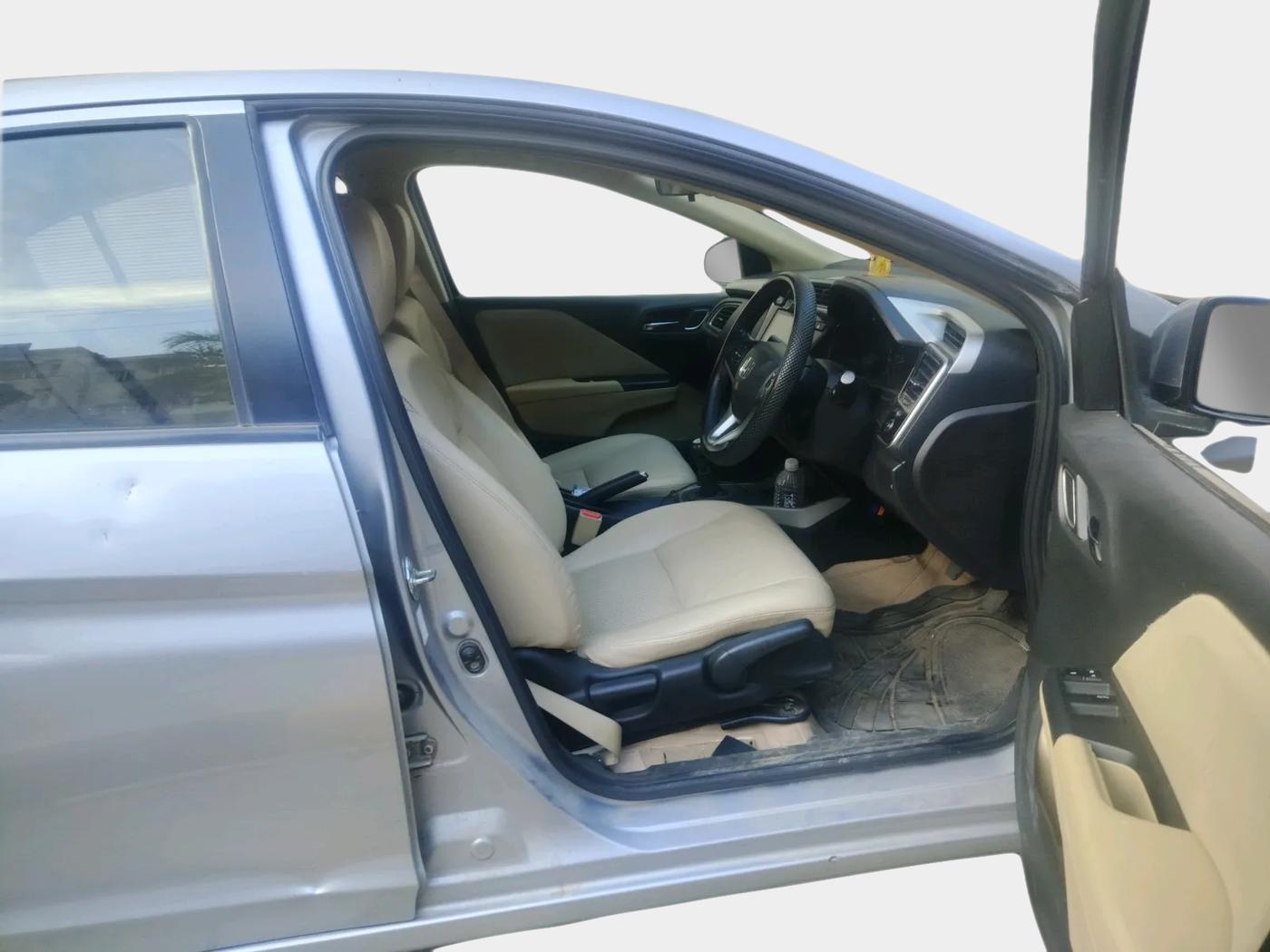 2020 Honda City 1.5L I-VTEC V MT, Petrol, Manual, 56,763 km, interior