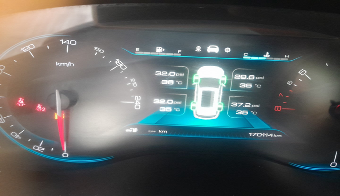 2020 MG HECTOR PLUS SHARP 2.0 DIESEL TURBO MT 6-STR, Diesel, Manual, 1,70,114 km, interior