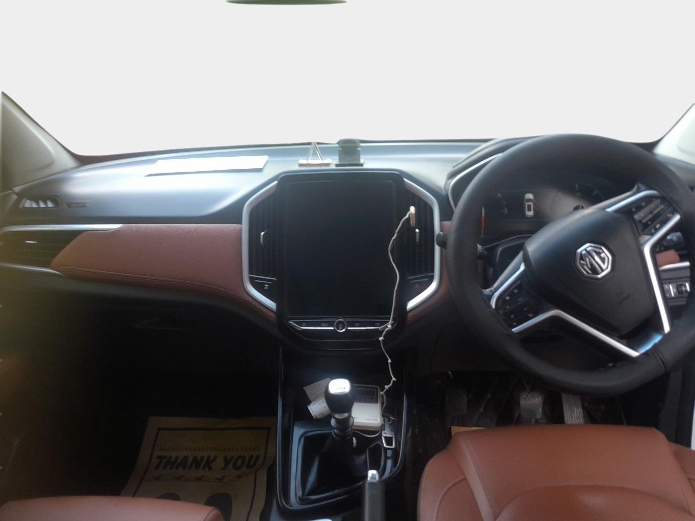2020 MG HECTOR PLUS SHARP 2.0 DIESEL TURBO MT 6-STR, Diesel, Manual, 1,70,114 km, interior