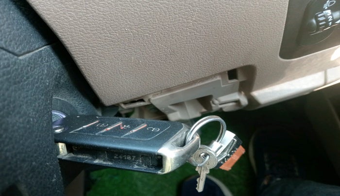 2024 Mahindra Bolero B6 (O), Diesel, Manual, 18,588 km, interior