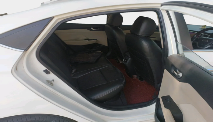 2019 Hyundai Verna 1.6 VTVT SX, Petrol, Manual, 1,01,572 km, interior