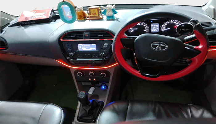 2017 Tata Tiago WIZZ EDITION PETROL, Petrol, Manual, 34,781 km, interior