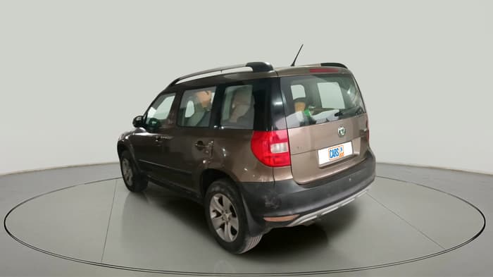 2013 Skoda Yeti ACTIVE 2.0 TDI CR 4X2, Diesel, Manual, 1,00,502 km, exterior