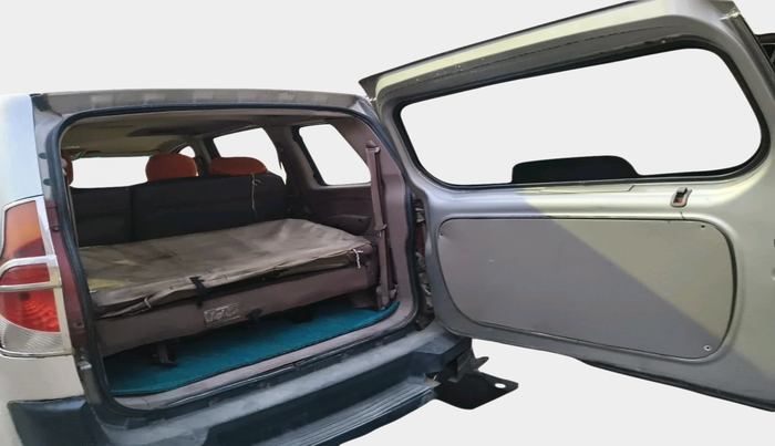 2010 Mahindra Xylo D2, Diesel, Manual, 1,10,956 km, exterior