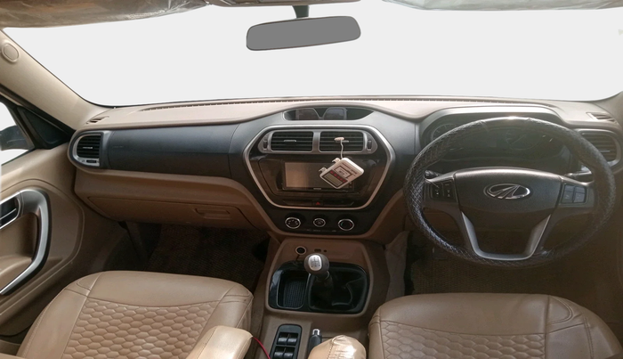 2022 Mahindra BOLERO NEO N 10, Diesel, Manual, 70,295 km, interior