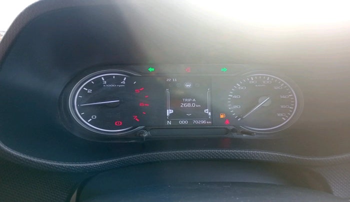 2022 Mahindra BOLERO NEO N 10, Diesel, Manual, 70,295 km, interior