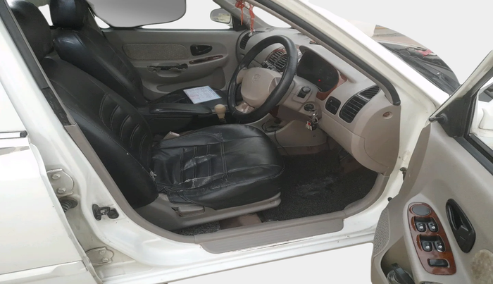 2010 Hyundai Accent GLE, Petrol, Manual, 95,247 km, interior
