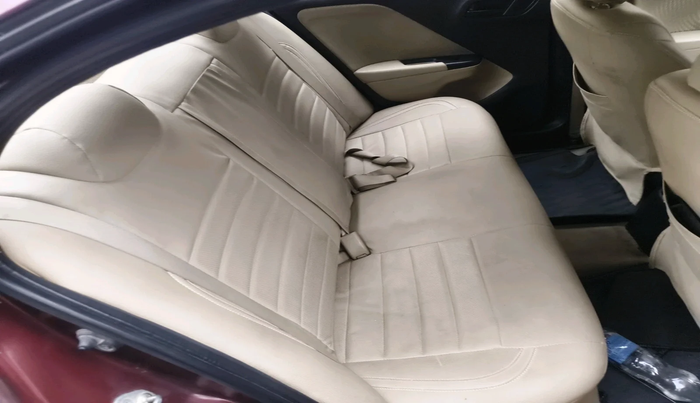 2014 Honda City 1.5L I-VTEC S MT, Petrol, Manual, 1,25,025 km, interior