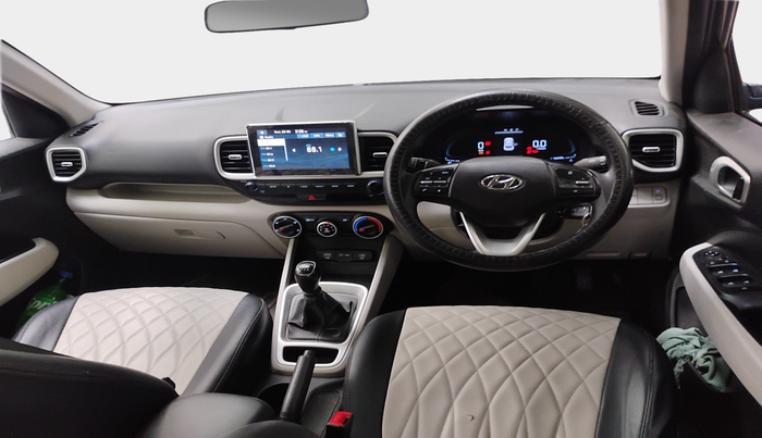 2023 Hyundai VENUE S 1.2, Petrol, Manual, 59,567 km, interior