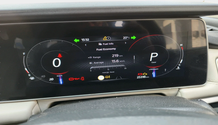 2023 Mahindra XUV700 AX 7 LUXURY D AT 7 STR, Diesel, Automatic, 25,318 km, interior